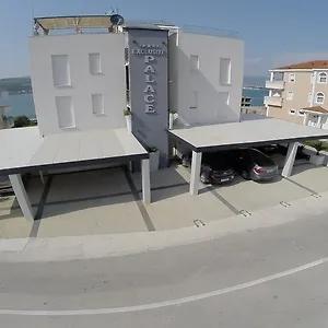 https://apartments-exclusive-palace.splithotels.org